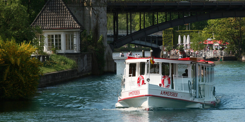 Alsterdampfer, Fahrten auf der Alster