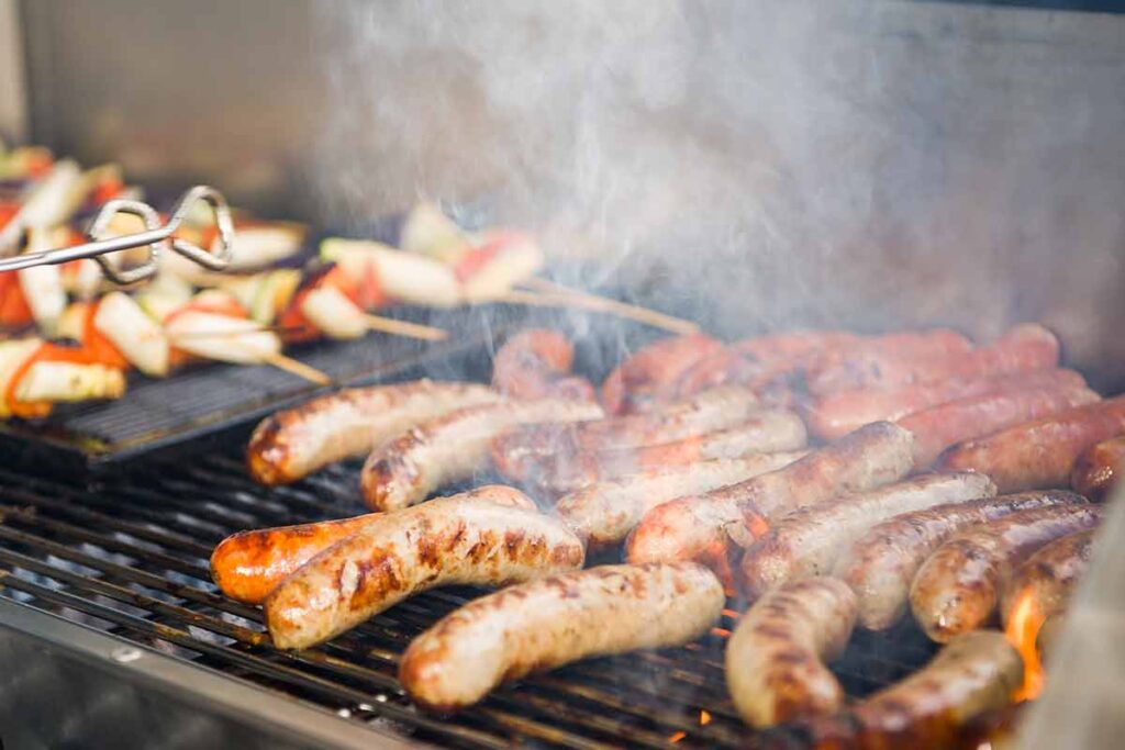 BBQ Grill Catering, Bratwurst und Gemüsespiesse